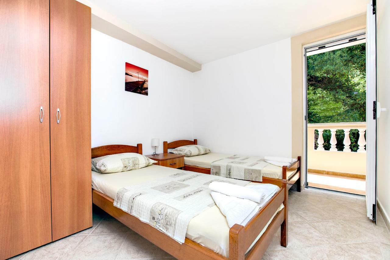 Apartments Villa Popovic Kotor Exterior foto
