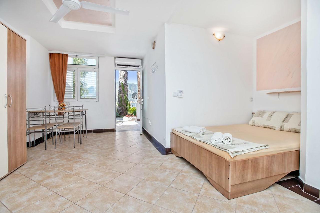 Apartments Villa Popovic Kotor Exterior foto